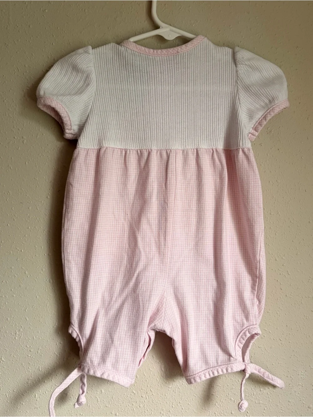 Vintage Y2K Pooh Baby Girls' Pink Winnie the Pooh One-Piece Romper